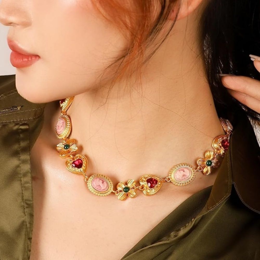 vintage style hear and flower shape necklace N68
